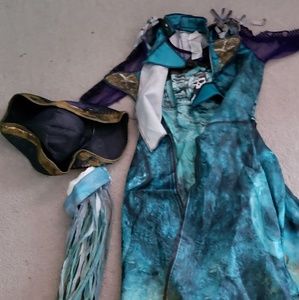 Uma costume 3 piece set